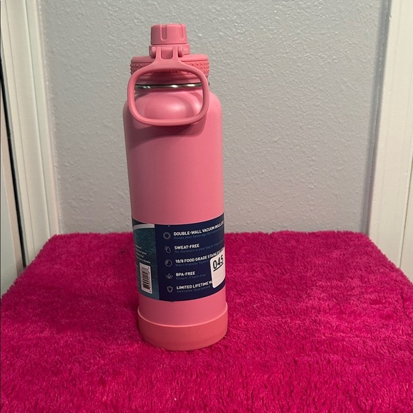 Takeya Pink Insulated Water Bottle 40 oz - Picture 3 of 5